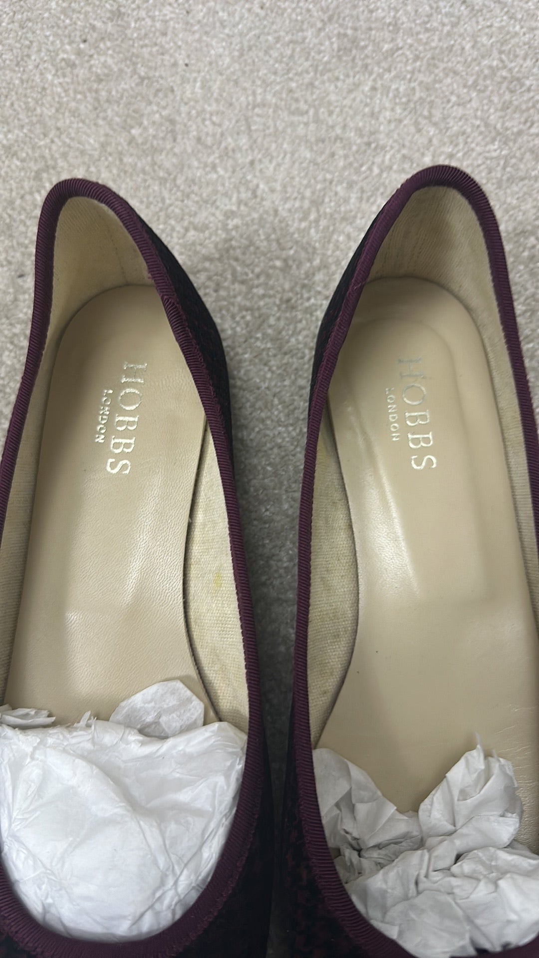 Hobbs London Burgundy Houndstooth Ballet Flats size 6