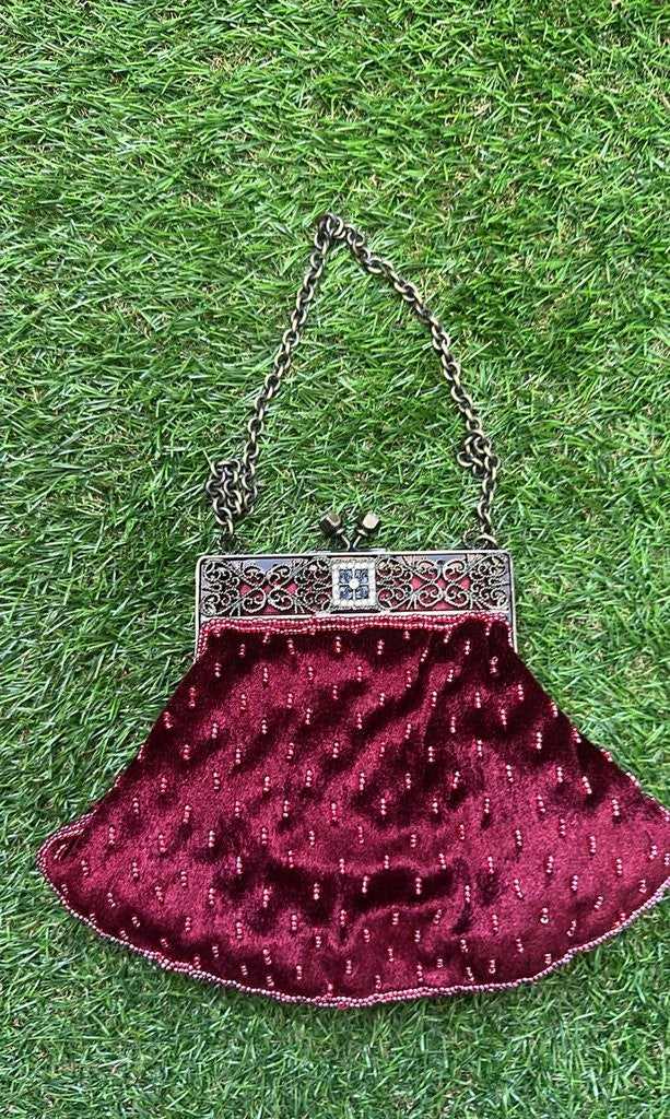 Vintage Beaded Velvet Evening Handbag with Chain Strap