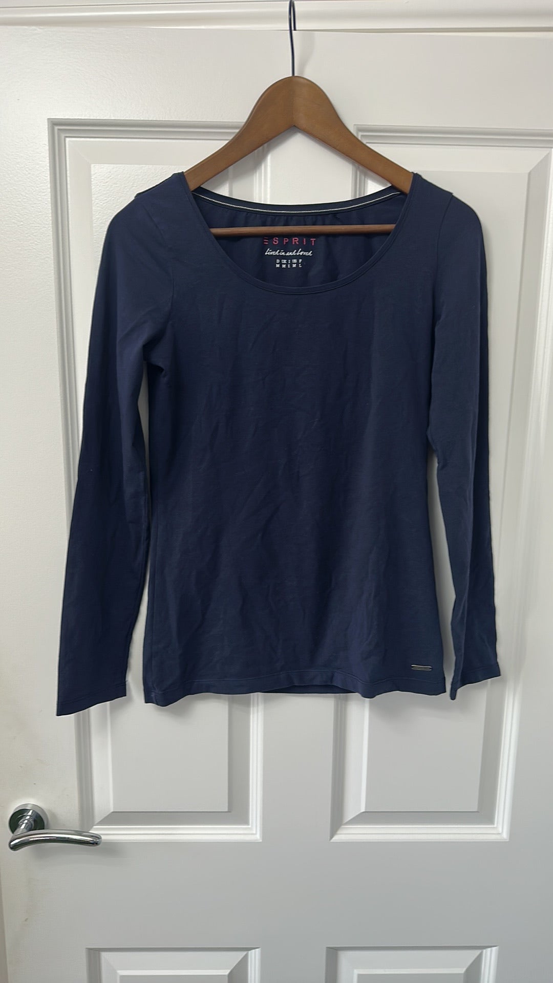 Esprit Navy Blue Long Sleeve Scoop Neck Top size Medium